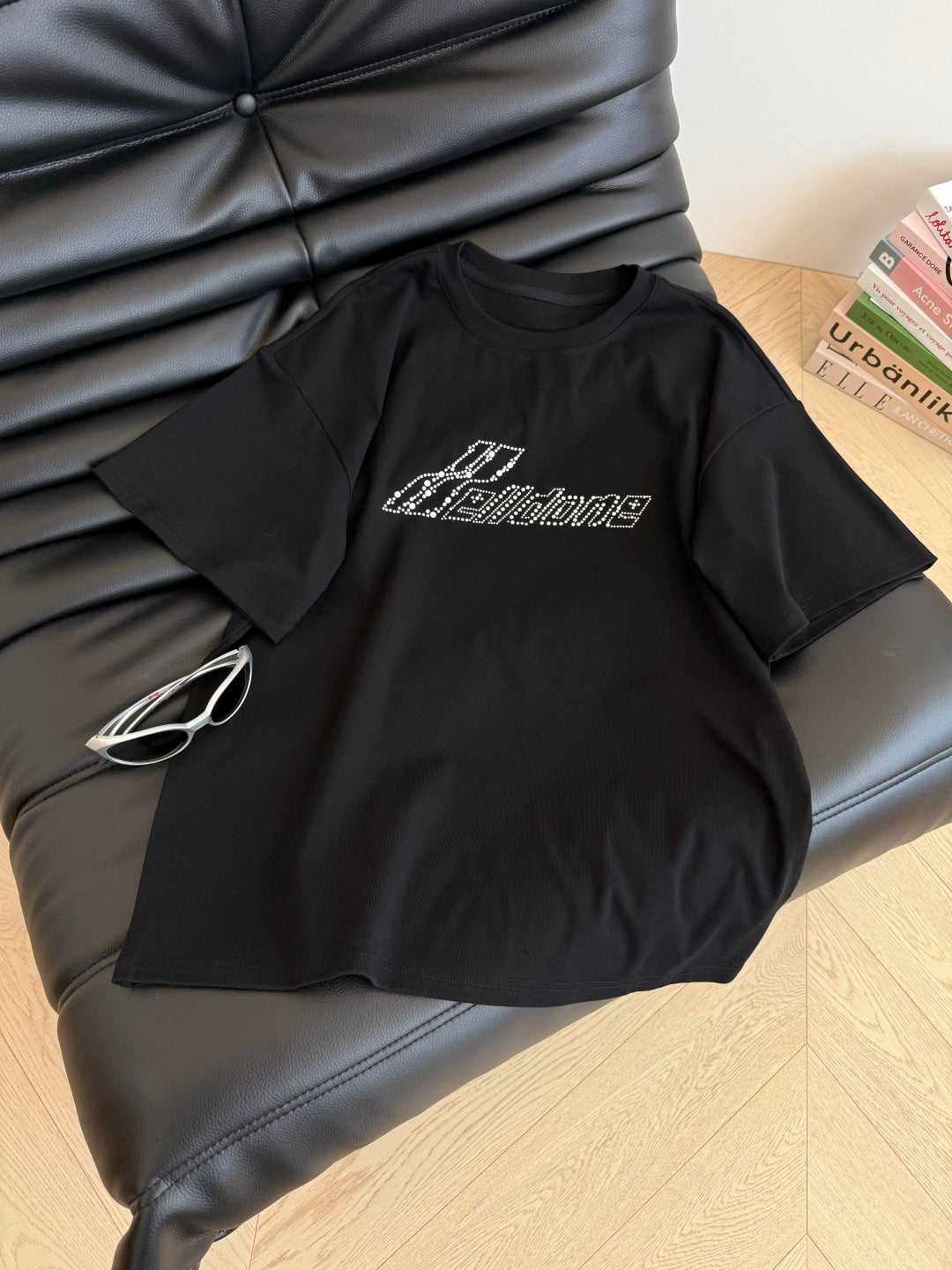SHORT-SLEEVE TEE 25S WITH PEARL LETTERING 265703