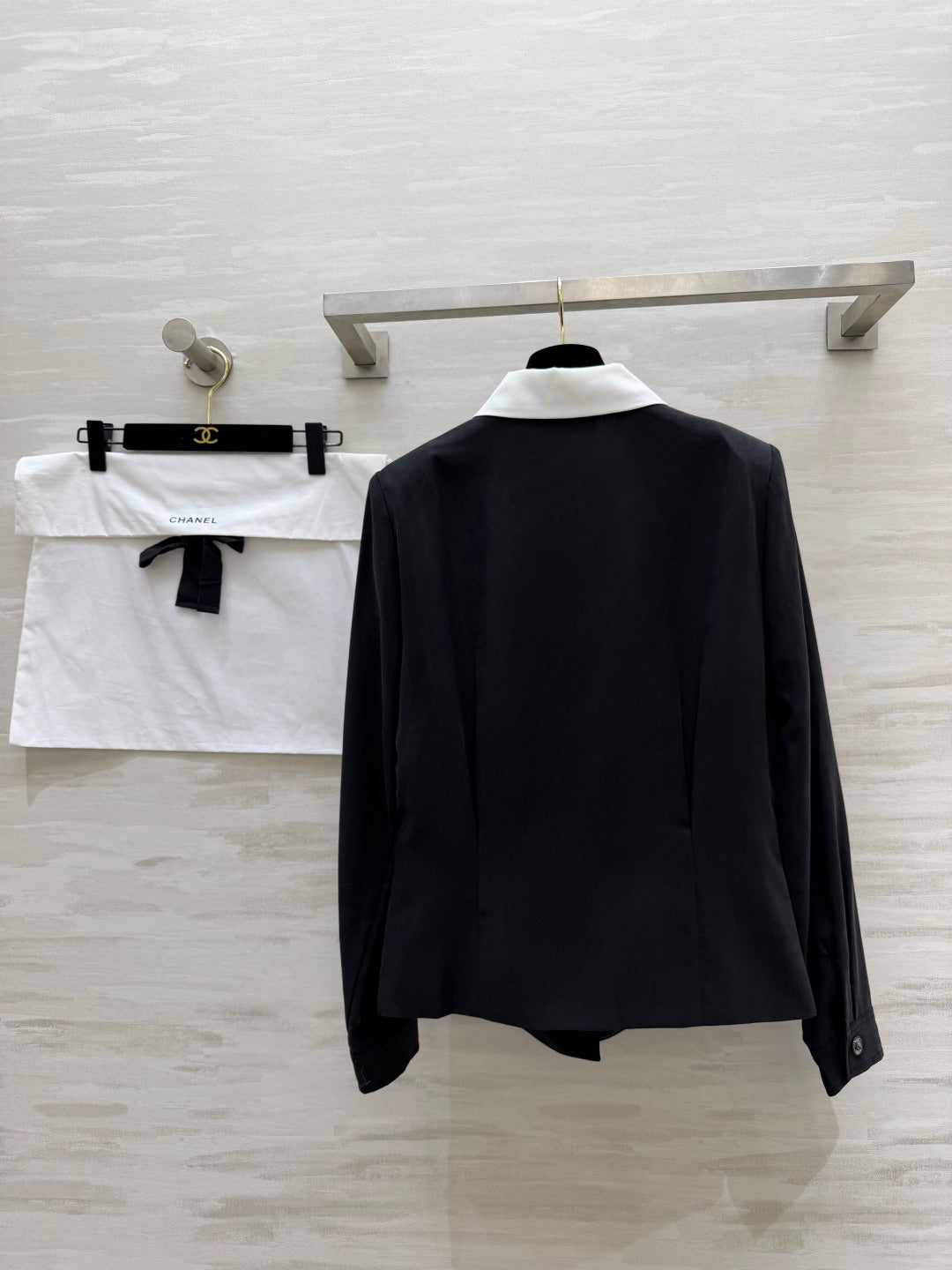 CHANEL 26S COLOR-BLOCK SHIRT STYLE 1036