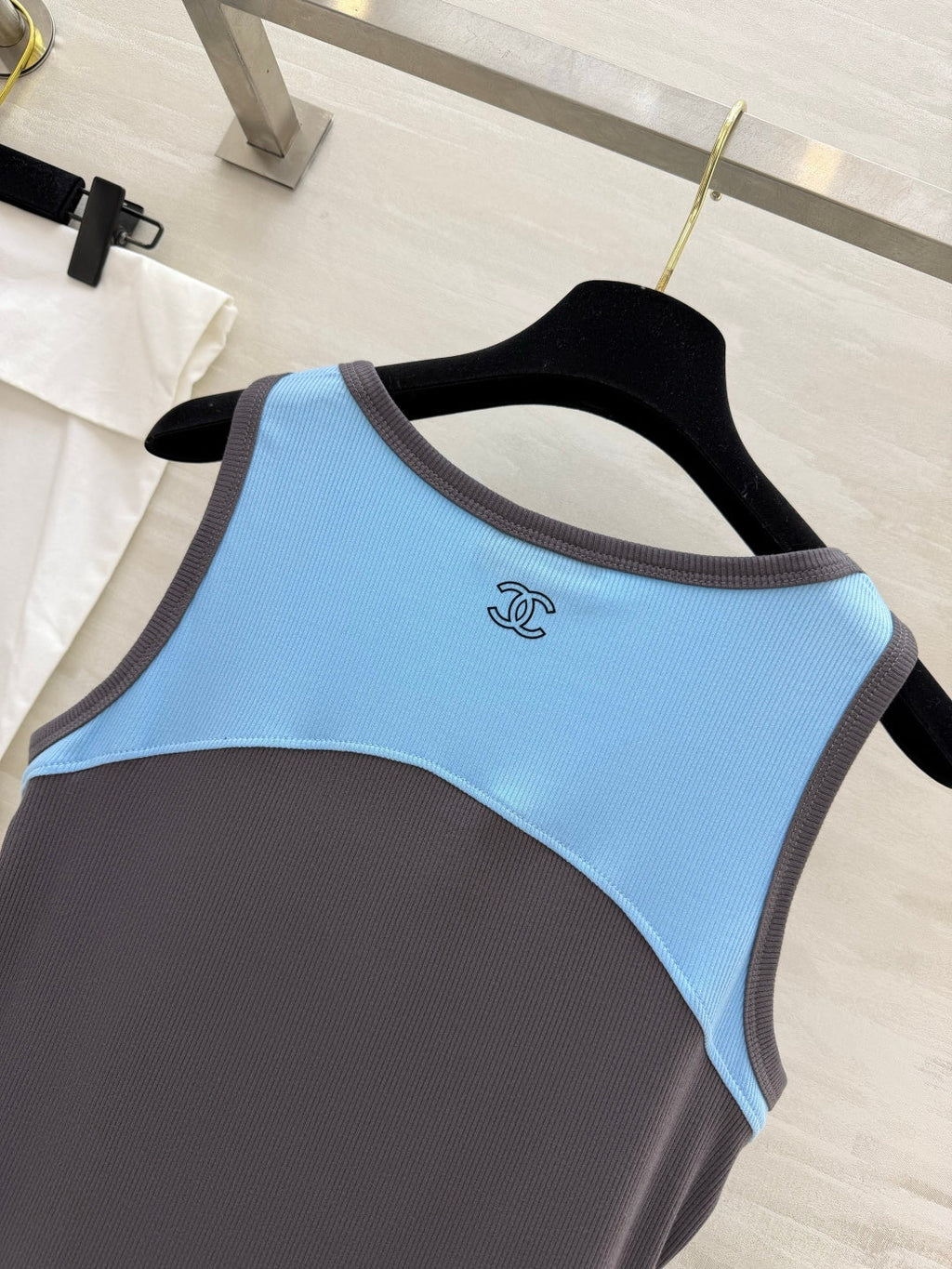 CHANEL 26S TANK TOP STYLE 1035