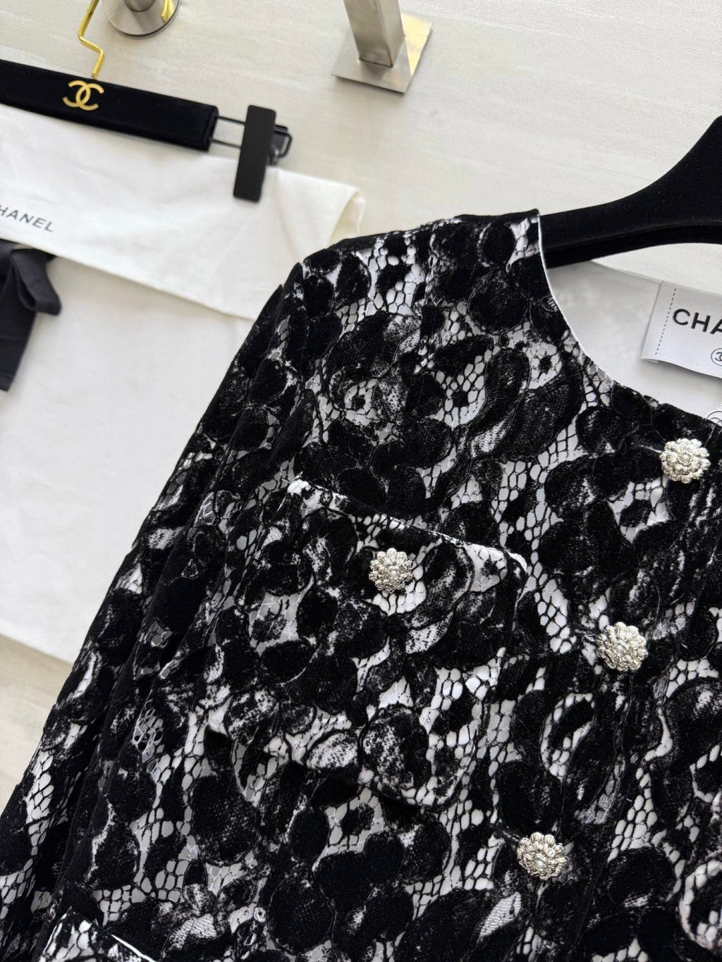 CHANEL 26S LACE TOP STYLE 1027