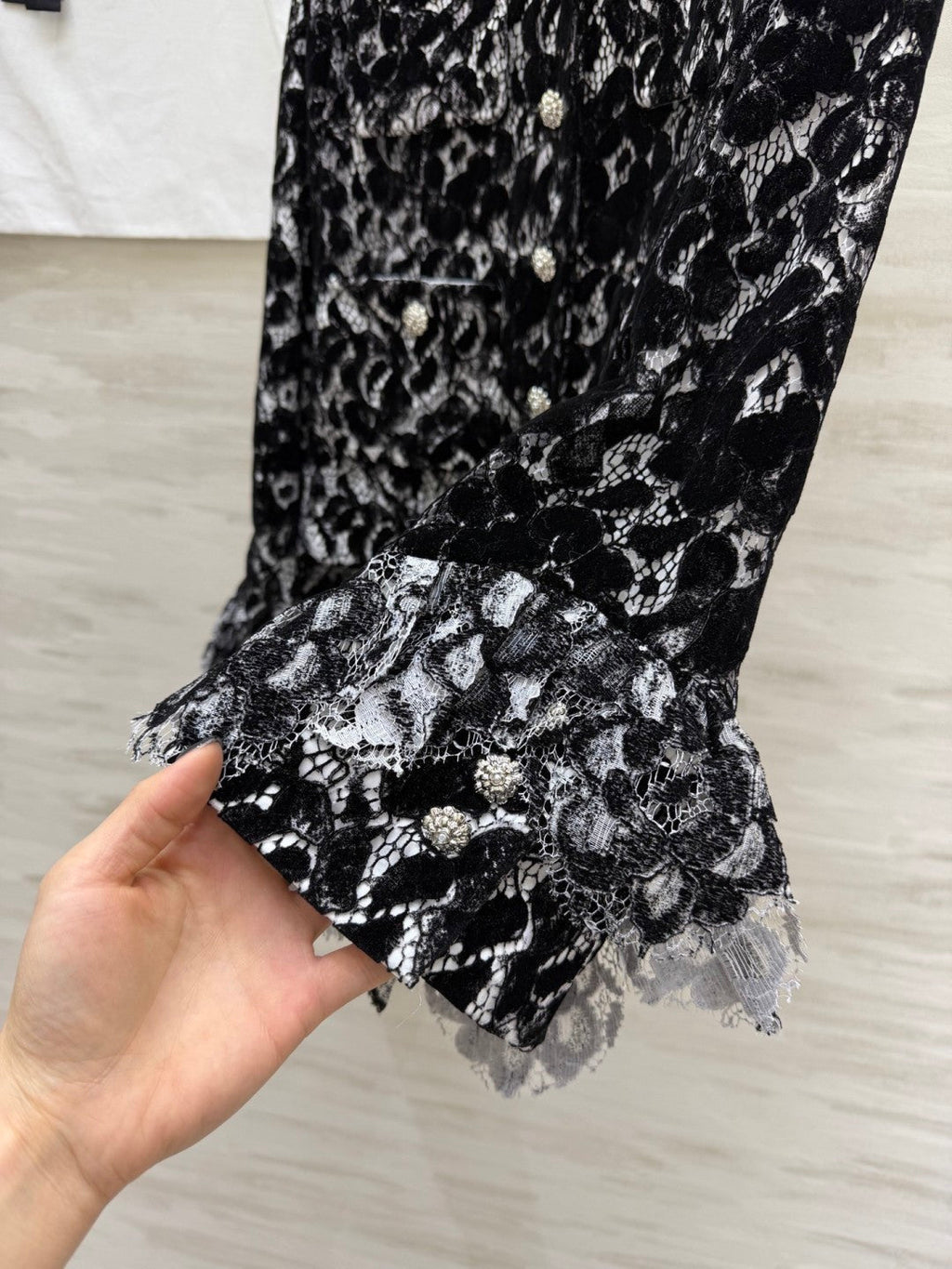CHANEL 26S LACE TOP STYLE 1027
