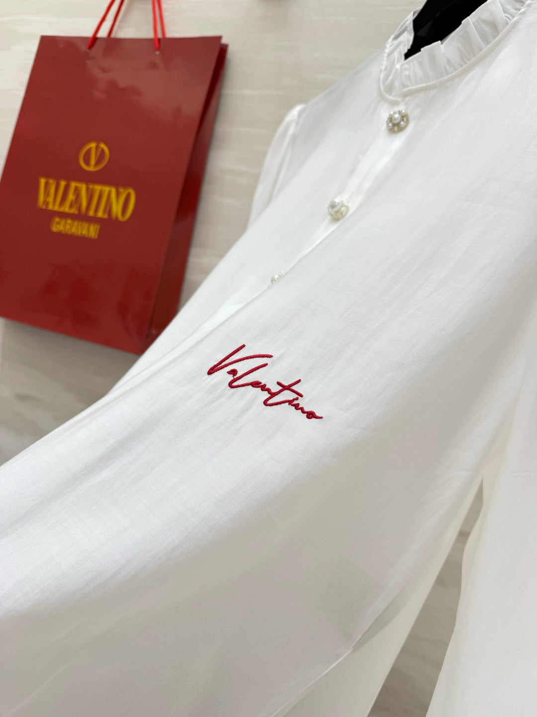 VALENTINO 26S RUFFLED COLLAR SHIRT 128