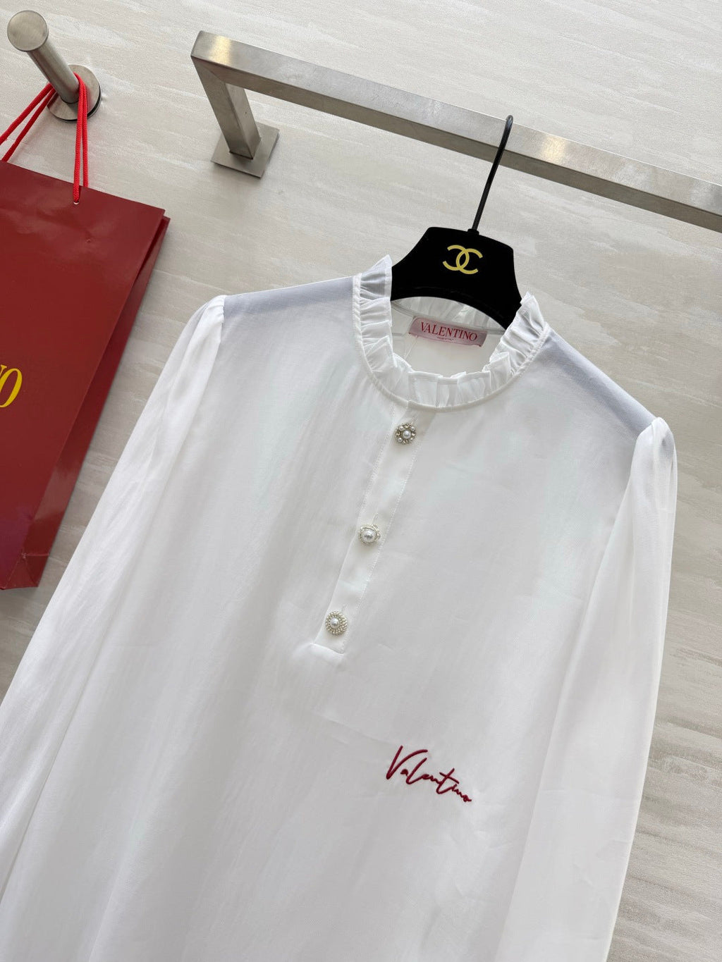 VALENTINO 26S RUFFLED COLLAR SHIRT 128