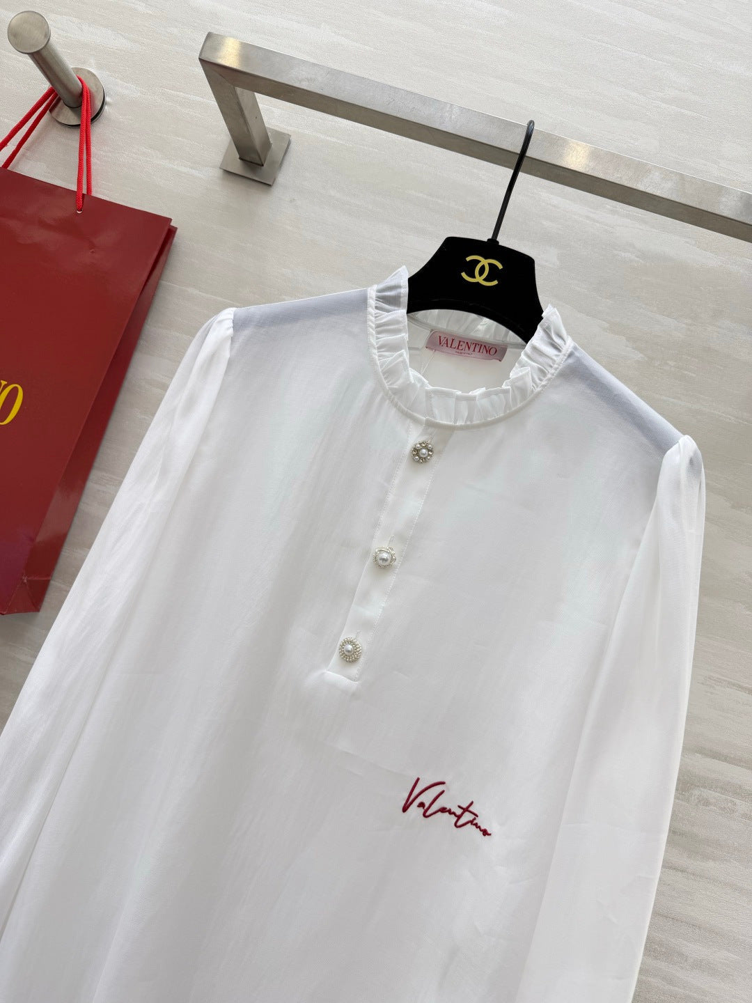 VALENTINO 26S RUFFLED COLLAR SHIRT 128