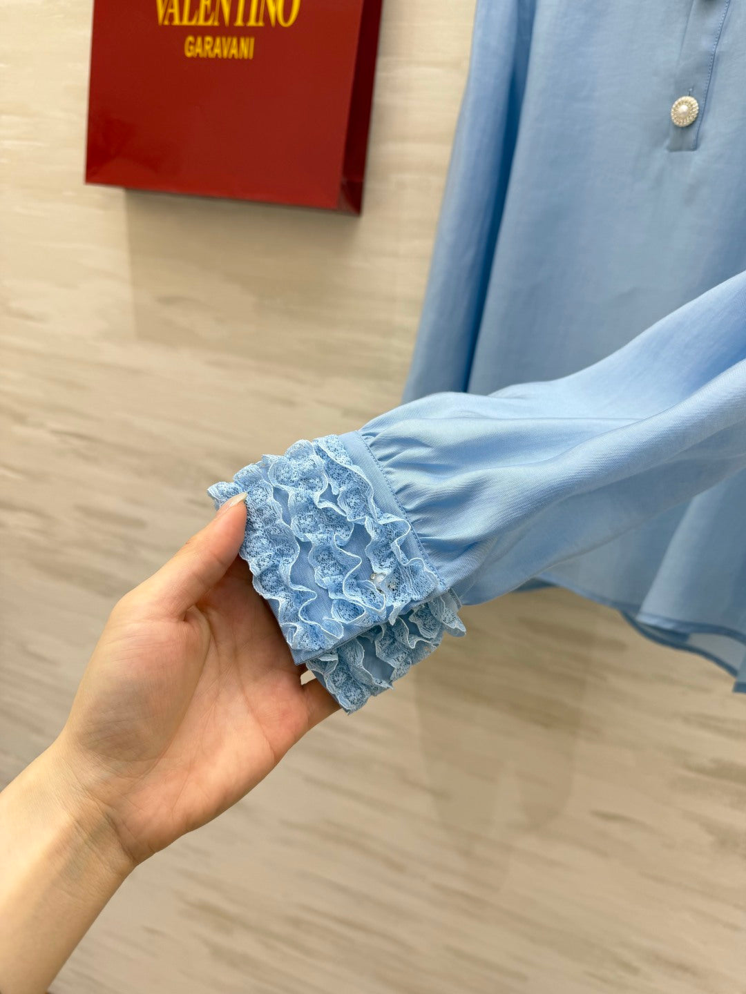 VALENTINO 26S RUFFLED COLLAR SHIRT 127