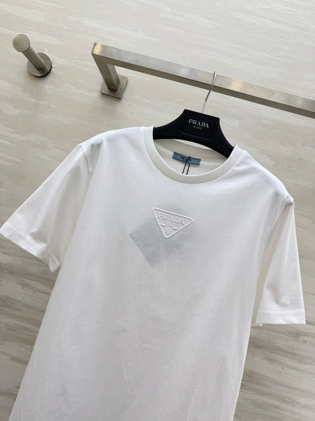PRADA 26S T-SHIRT STYLE 886