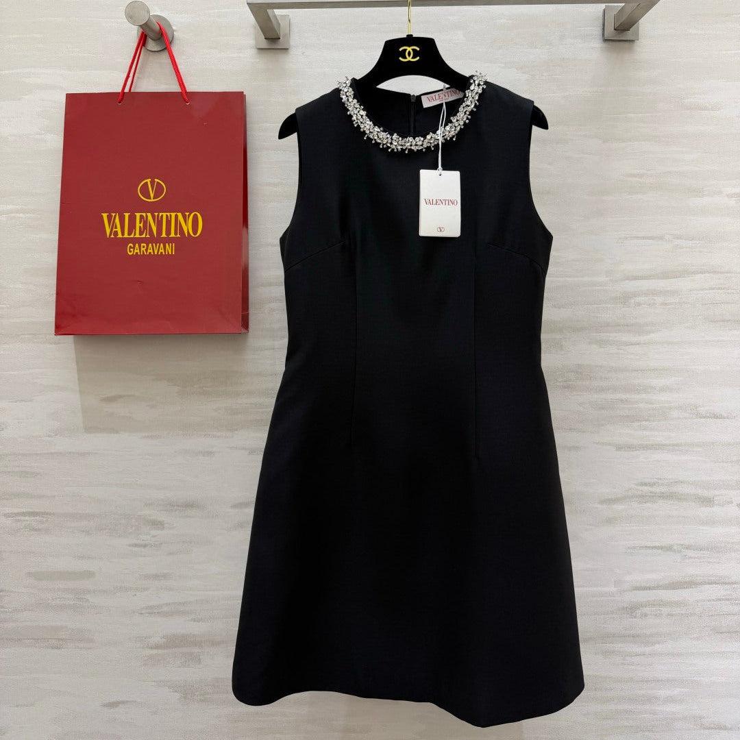 VALENTINO 26S SLEEVELESS DRESS 124
