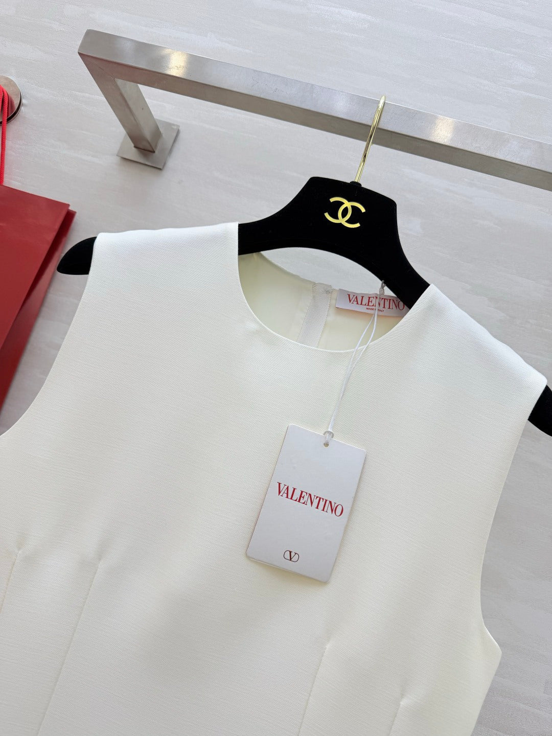 VALENTINO 26S SLEEVELESS DRESS 123