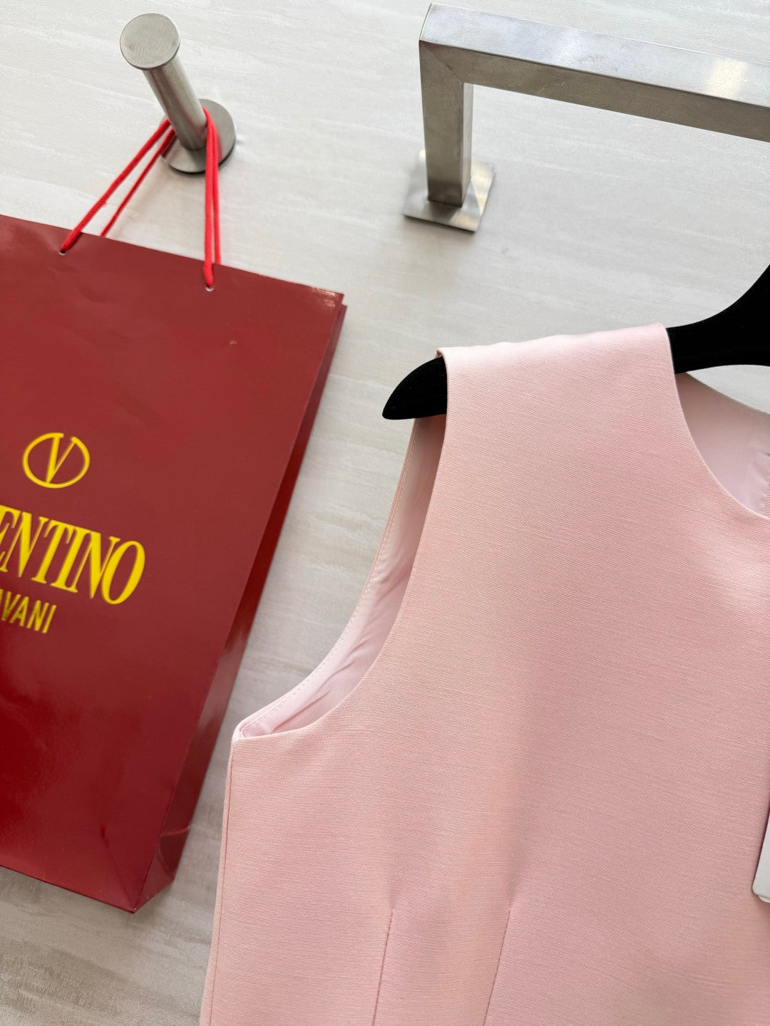 VALENTINO 26S SLEEVELESS DRESS 122