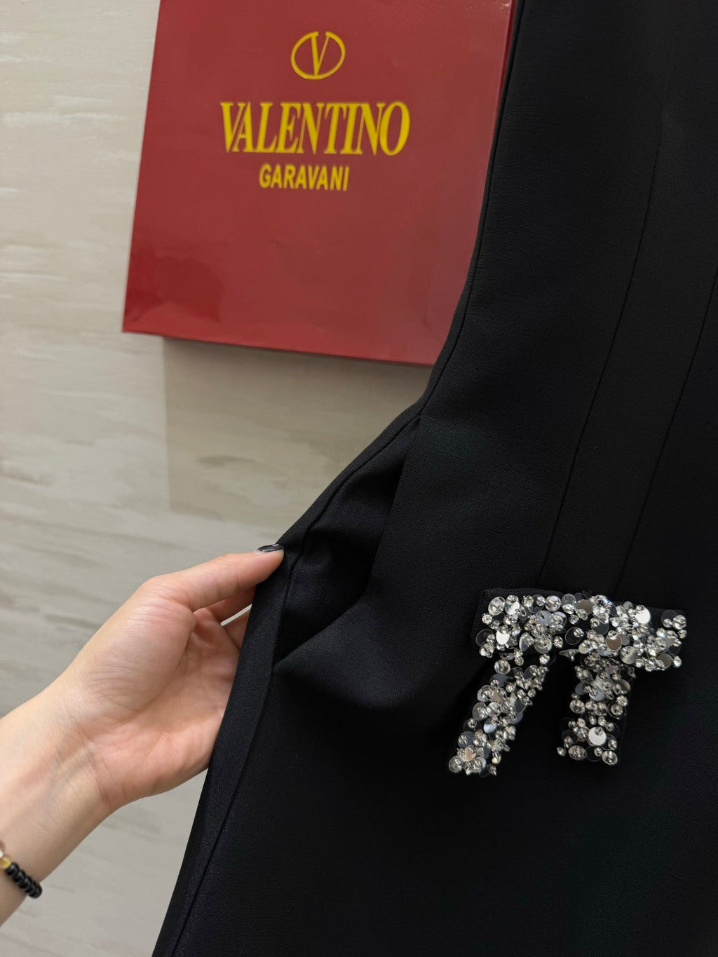 VALENTINO 26S SLEEVELESS DRESS 121