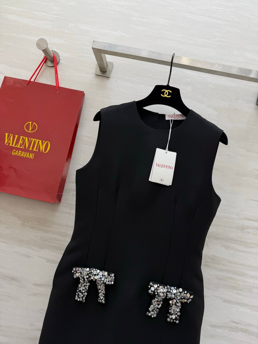 VALENTINO 26S SLEEVELESS DRESS 121