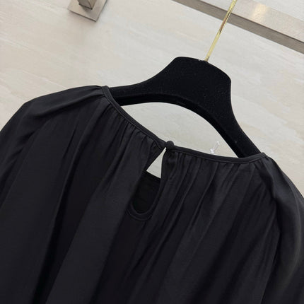 CHLOE 26S PLEATED PUFF SLEEVE TOP STYLE 27