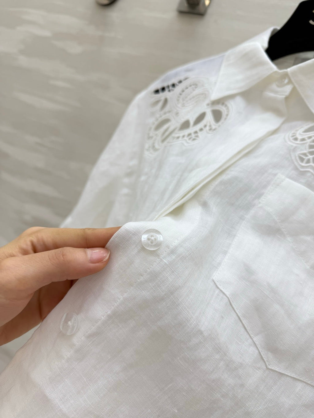 CELINE 26S WHITE SHORT-SLEEVE SHIRT 414