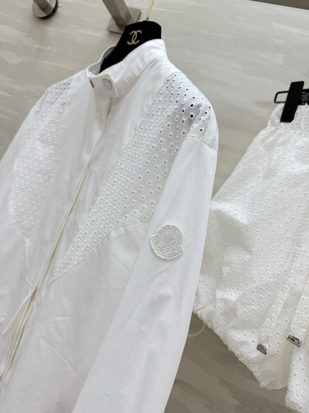 MONCLER 26S LONG-SLEEVE SHIRT & SHORT SET 686