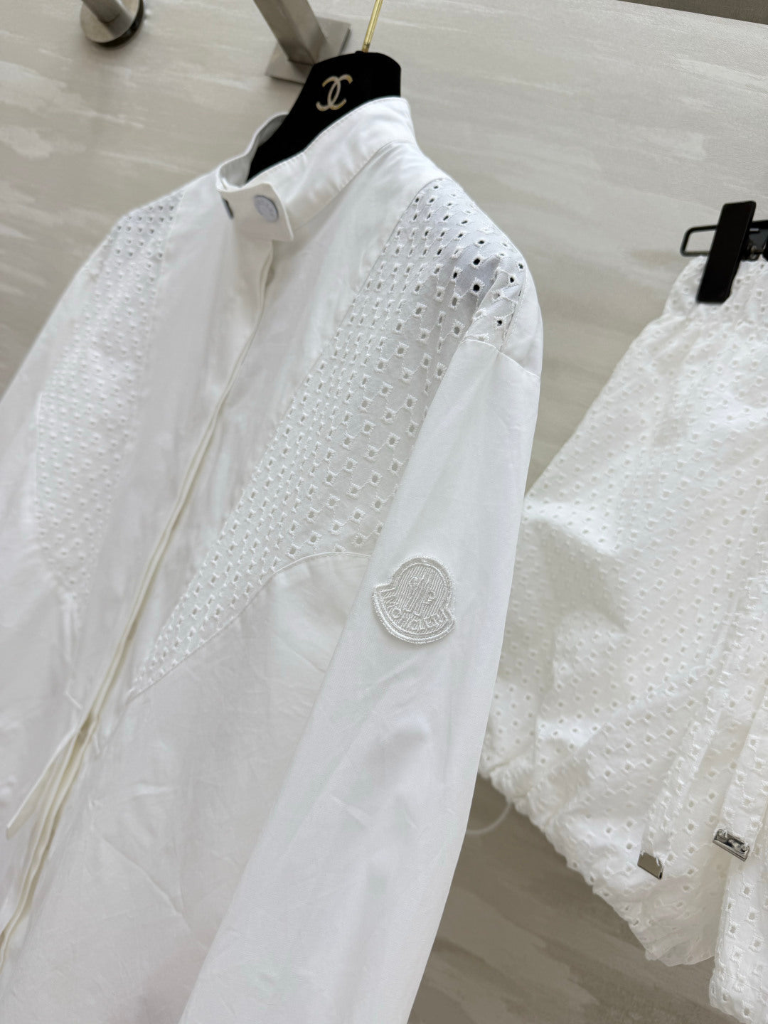 MONCLER 26S LONG-SLEEVE SHIRT & SHORT SET 686