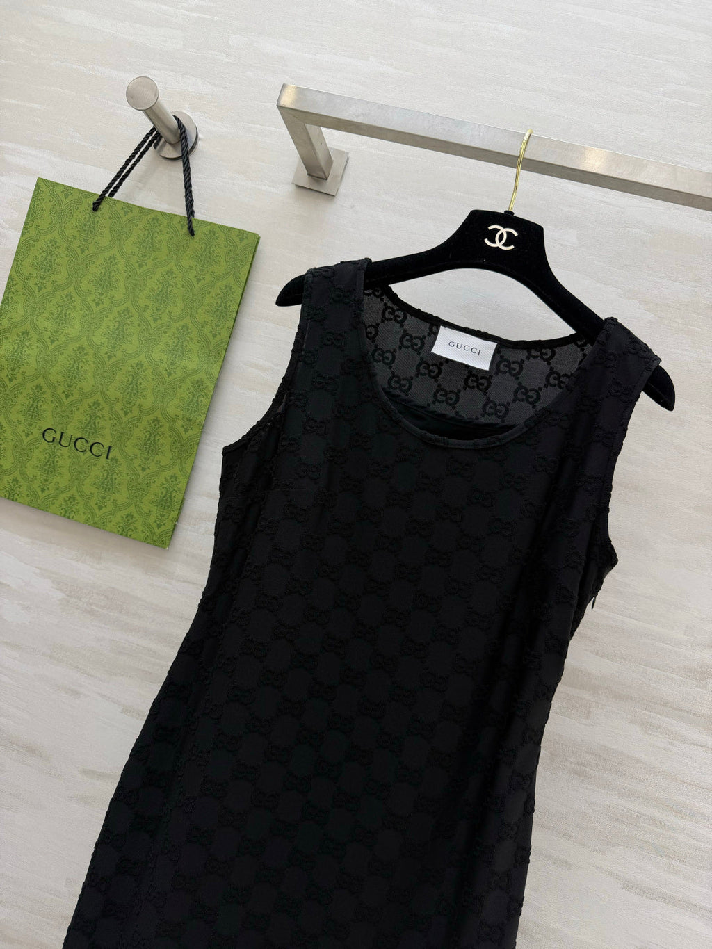 GUCCI 26S SLEEVELESS BLACK DRESS 396