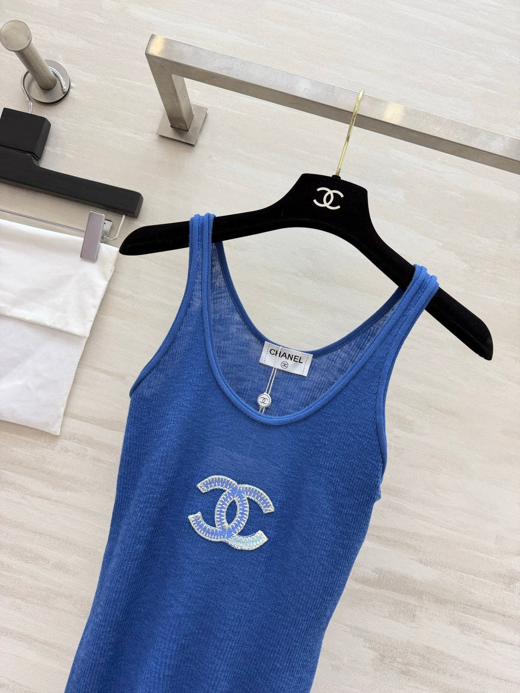 CHANEL 26S KNIT CAMISOLE TOP 1442