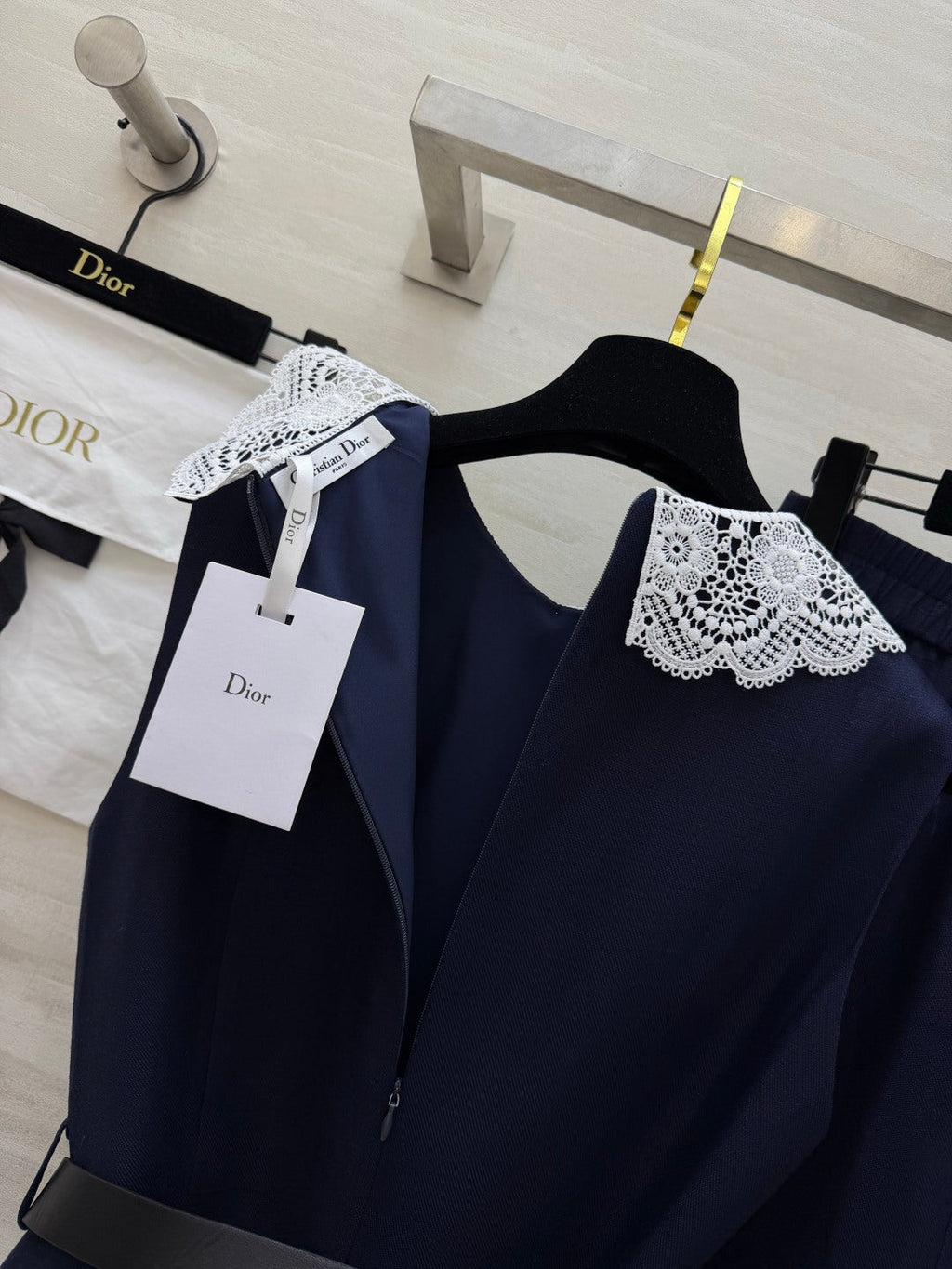 DIOR 26S TWO-PIECE SET WITH LACE-COLLAR TOP AND SKIRT 1386