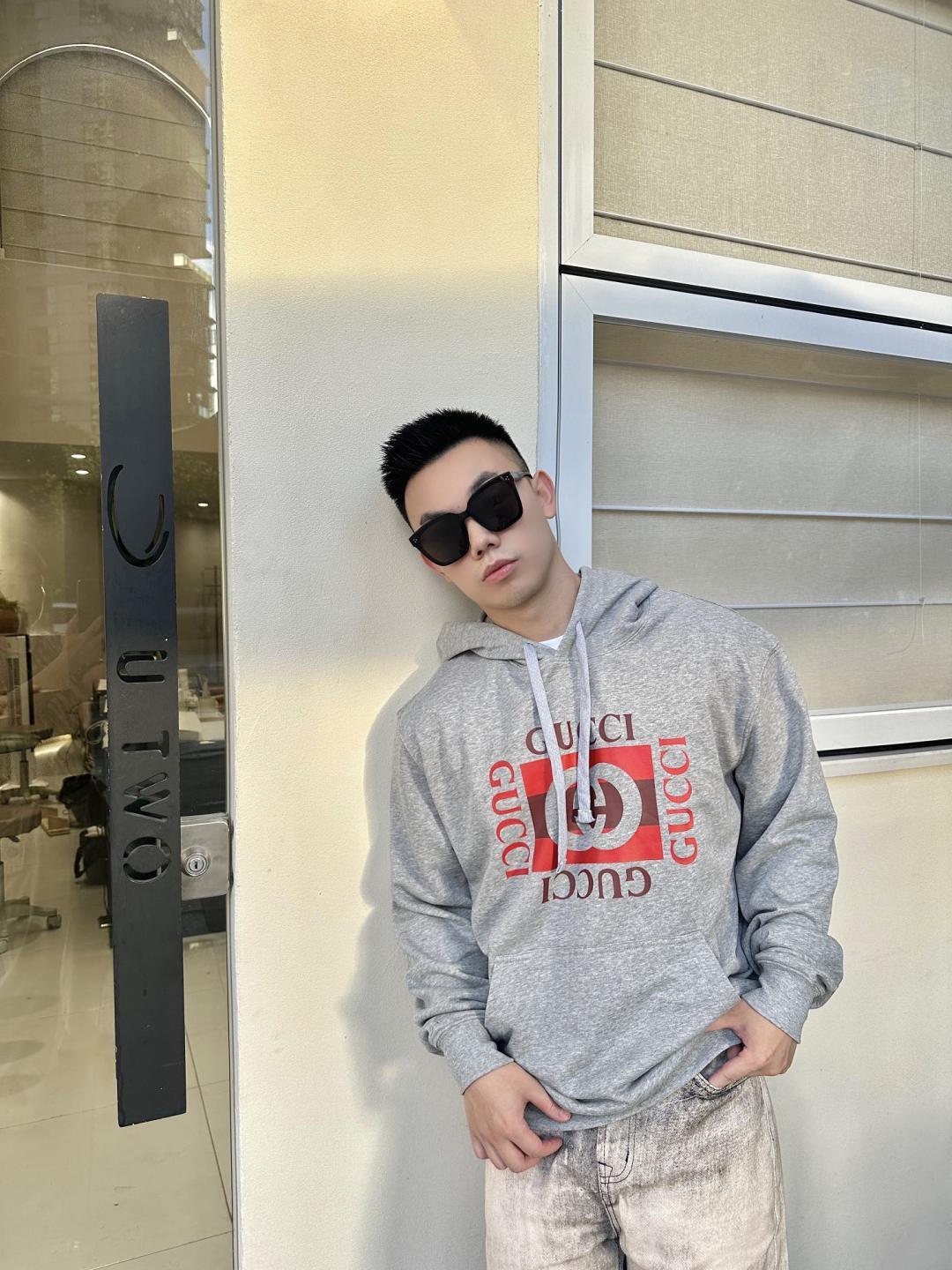 GUCCI 26S HOODIE 206