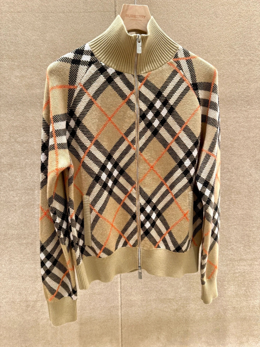 BURBERRY 26S JACKET 428