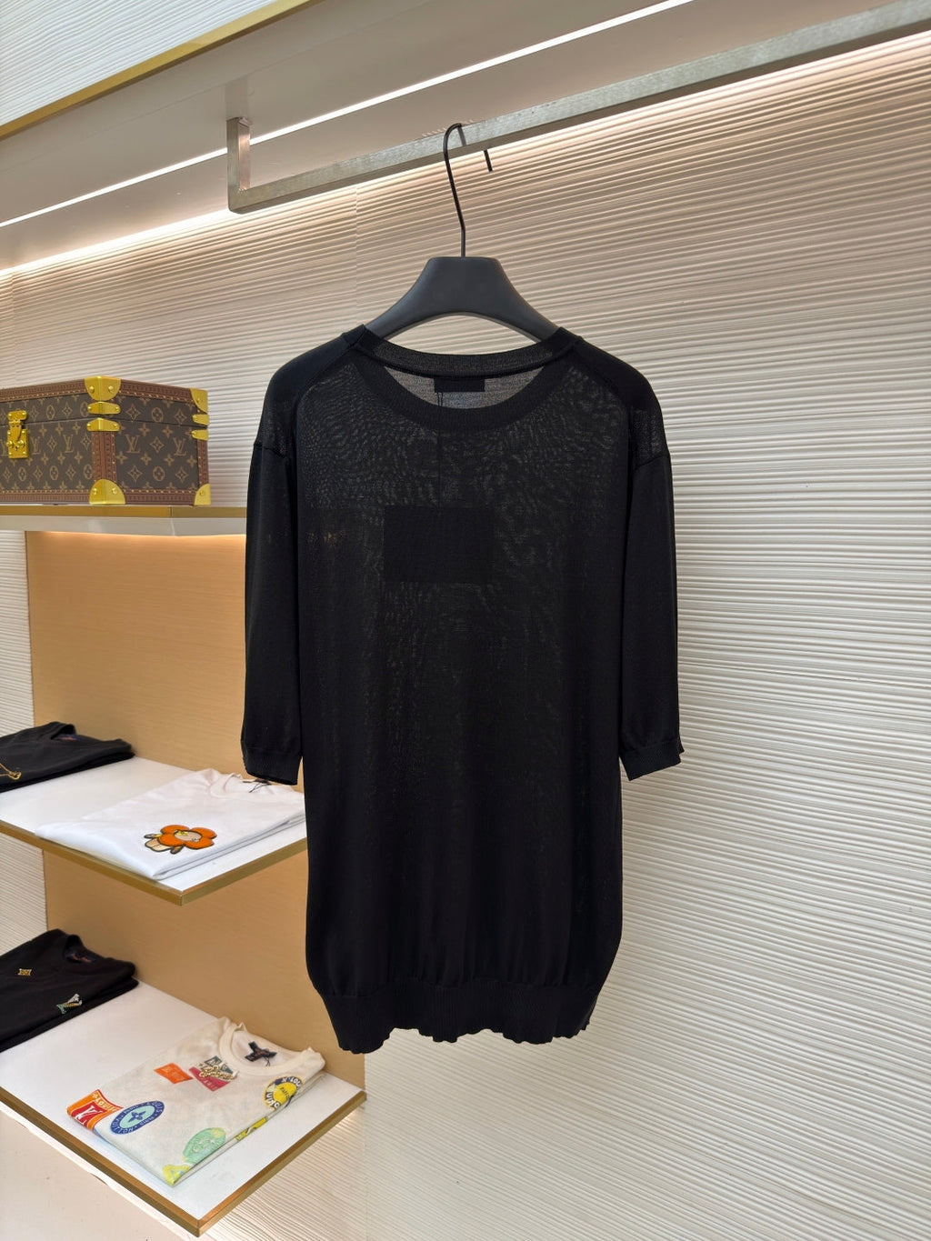PRADA 26S SHORT-SLEEVED SWEATER STYLE 879