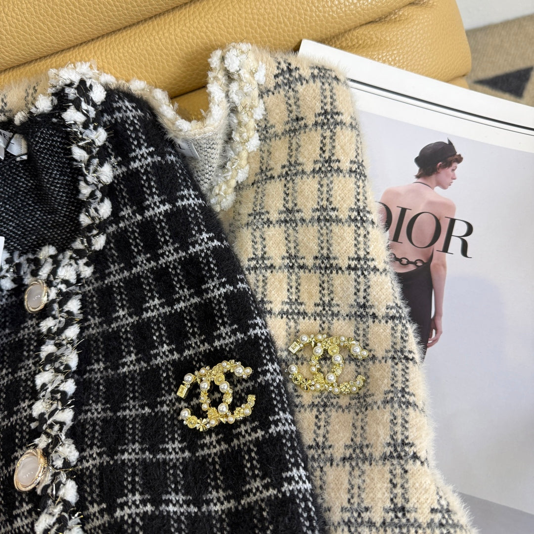 CHANEL 25S KNITTED CARDIGAN 289