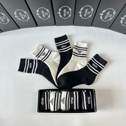 PRADA 26S ANKLE SOCKS 546754 (1 BOX)