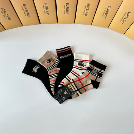 BURBERRY 26S ANKLE SOCKS 238698 (1 BOX)