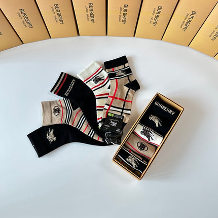 BURBERRY 26S ANKLE SOCKS 238698 (1 BOX)