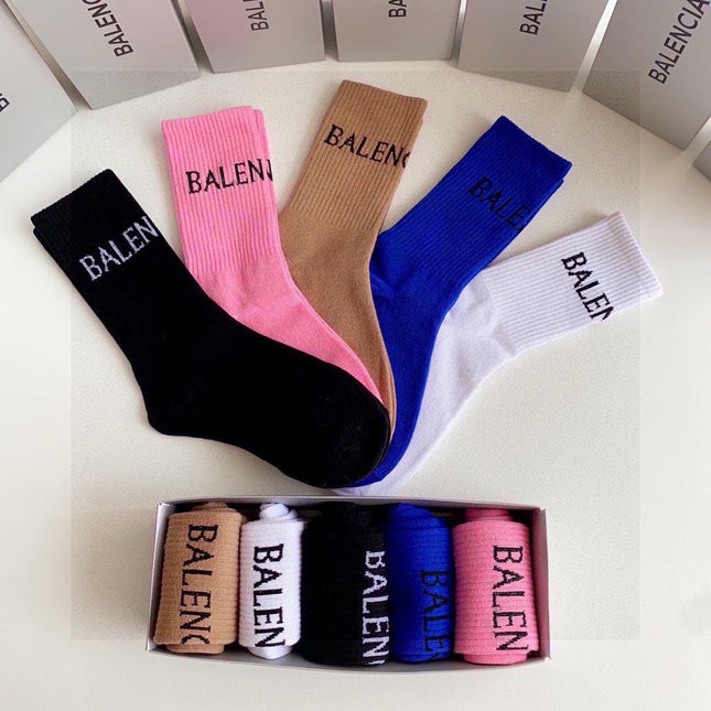 BALENCIAGA 26S CREW SOCKS 263814 (1 BOX)