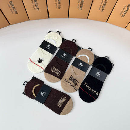 BURBERRY 26S NO-SHOW SOCKS 267243 (1 BOX)