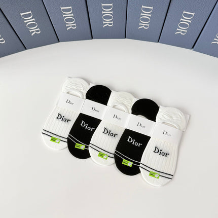 DIOR 26S NO-SHOW SOCKS 415704 (1 BOX)