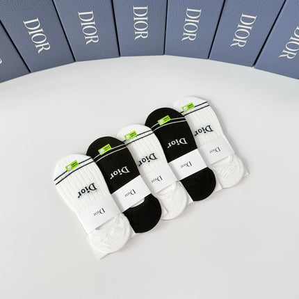 DIOR 26S NO-SHOW SOCKS 415704 (1 BOX)