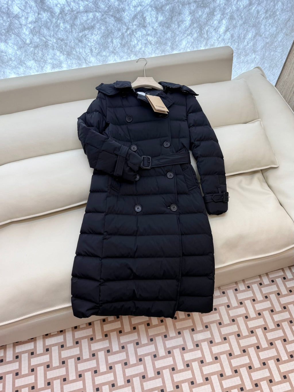 BURBERRY 25S LONG DOWN COAT 124