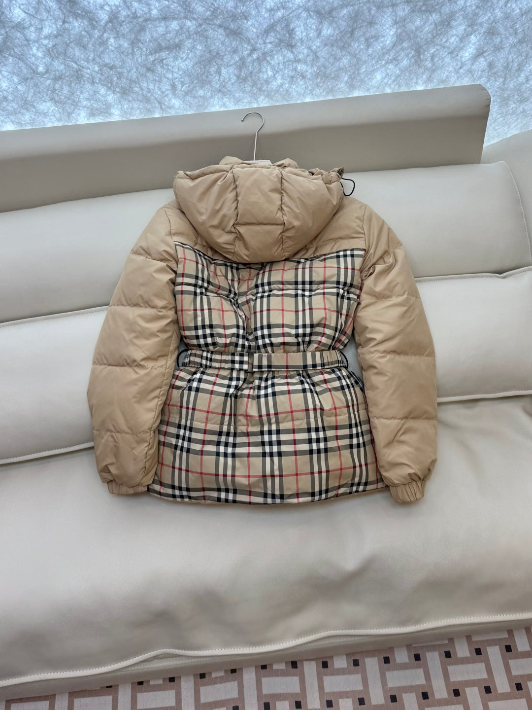 BURBERRY 25S DOWN JACKET 149