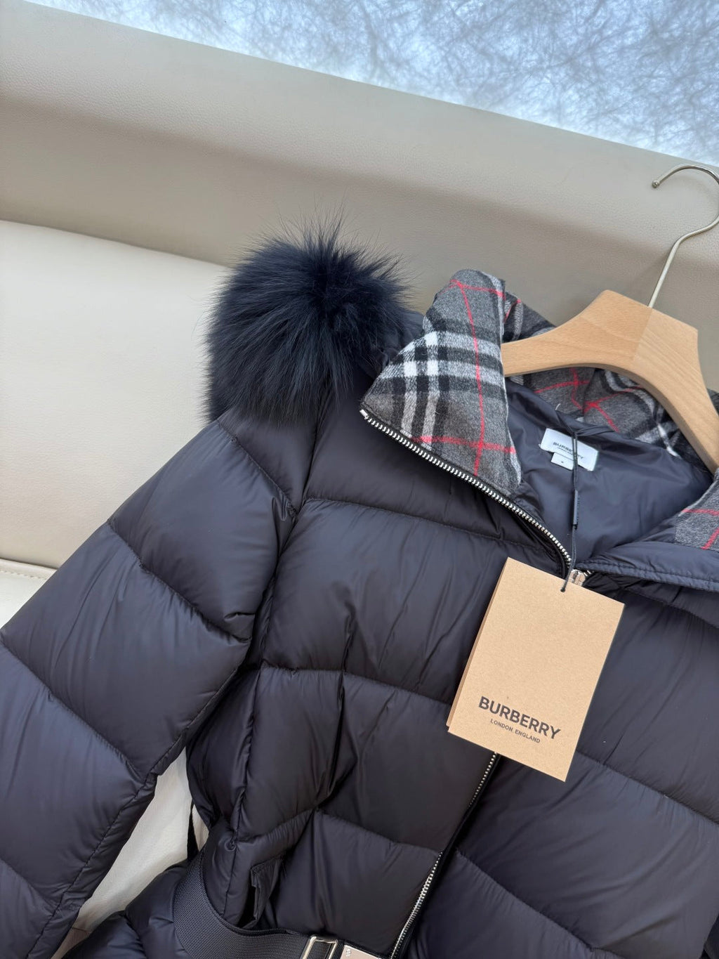 BURBERRY 25S DOWN JACKET 0013