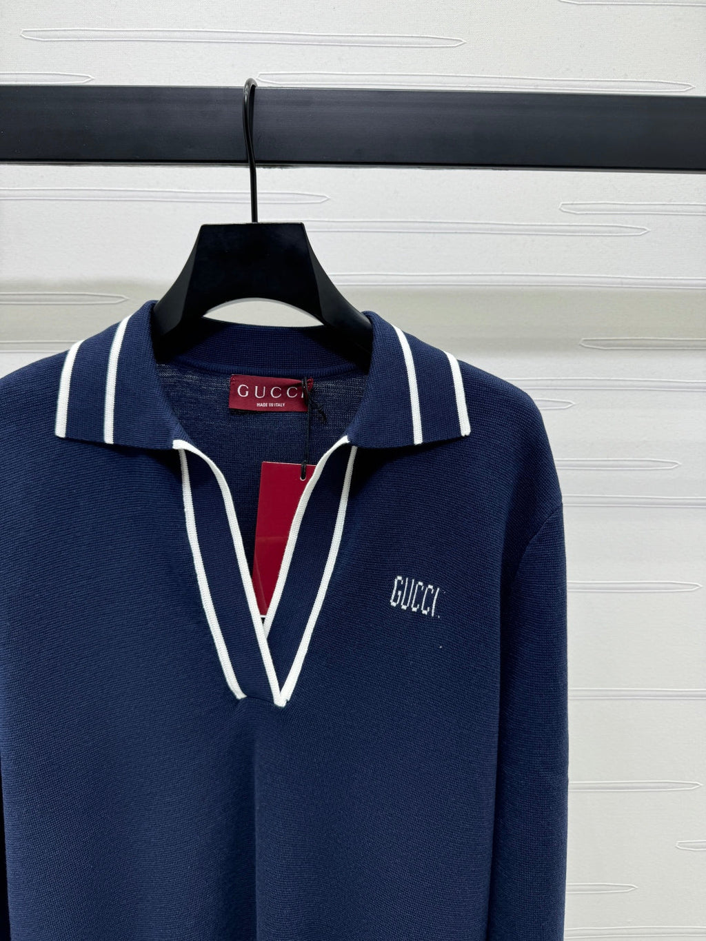 GUCCI V-NECK LONG-SLEEVE KNIT SWEATER 274823