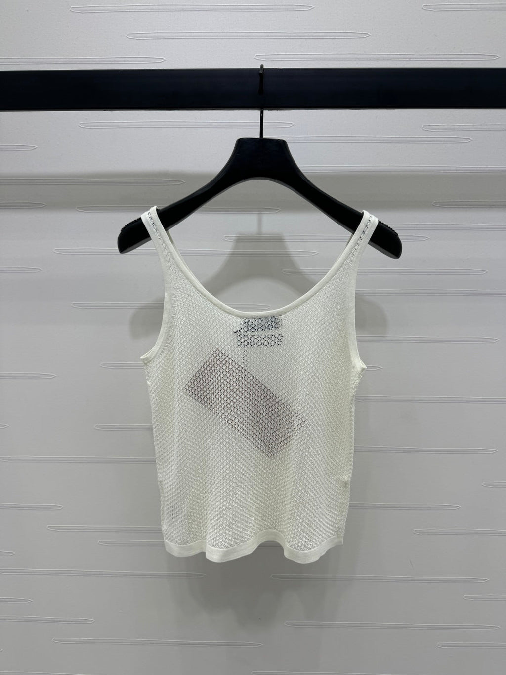 MIU 25S ROUND NECK KNIT TANK TOP WITH HOLES 264266