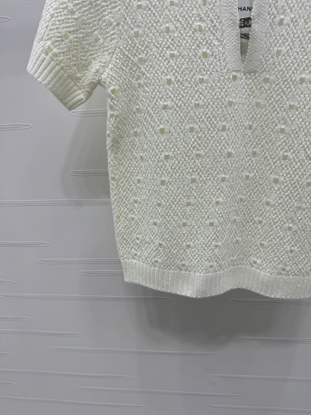 CHANEL SHORT-SLEEVE OPEN-KNIT TOP 274861