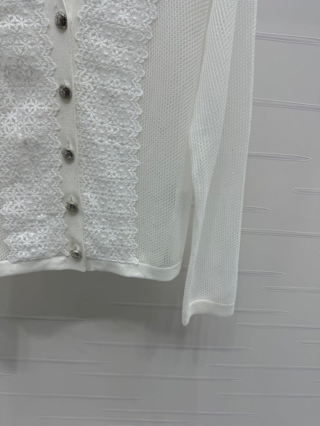VALENTINO LONG-SLEEVE KNIT CARDIGAN 274971