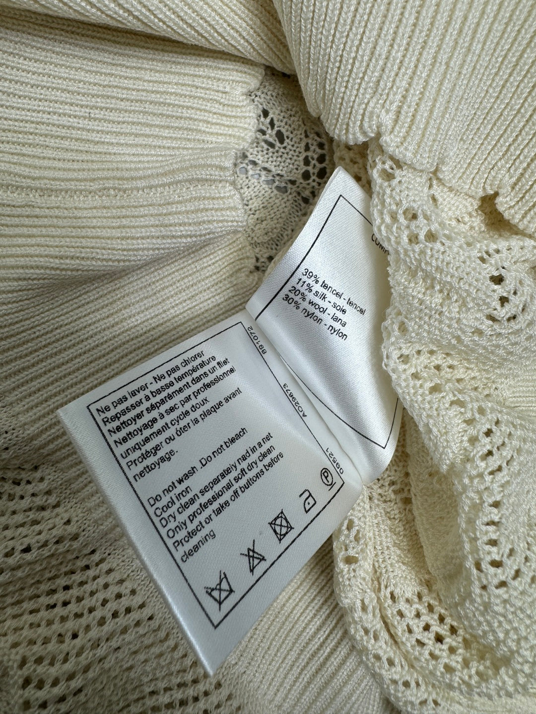 CHANEL 25S HOLLOW KNIT SHORT SLEEVE TOP 264150