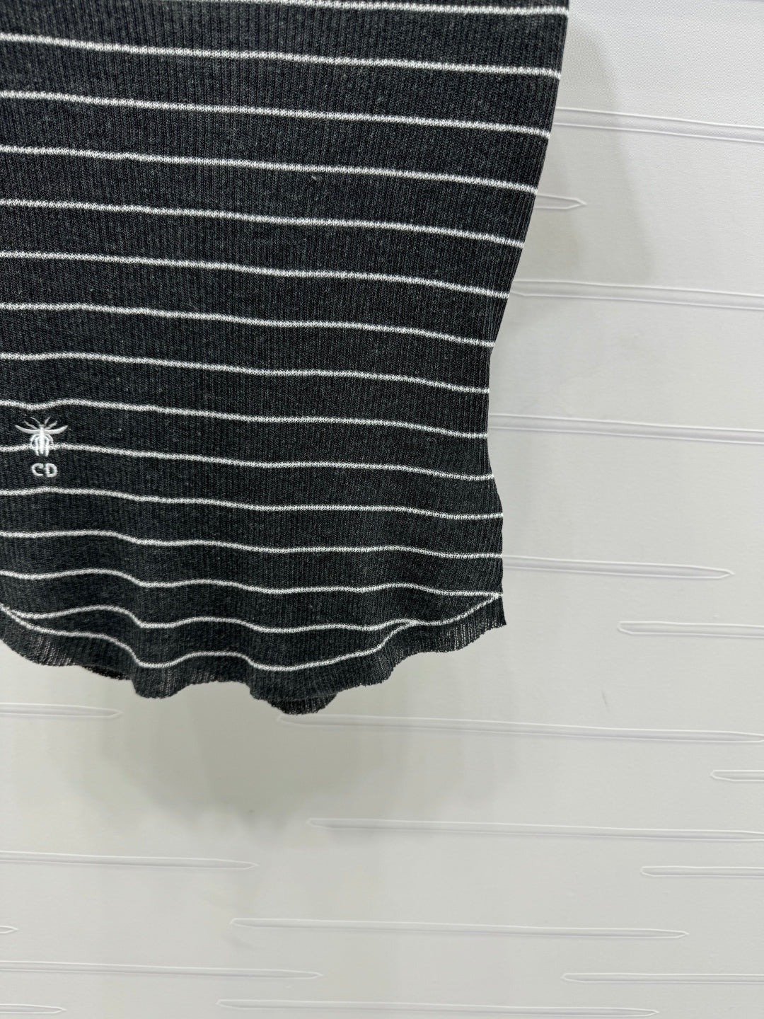 DIOR 25S SHORT SLEEVE STRIPED V-NECK SWEATER 264077