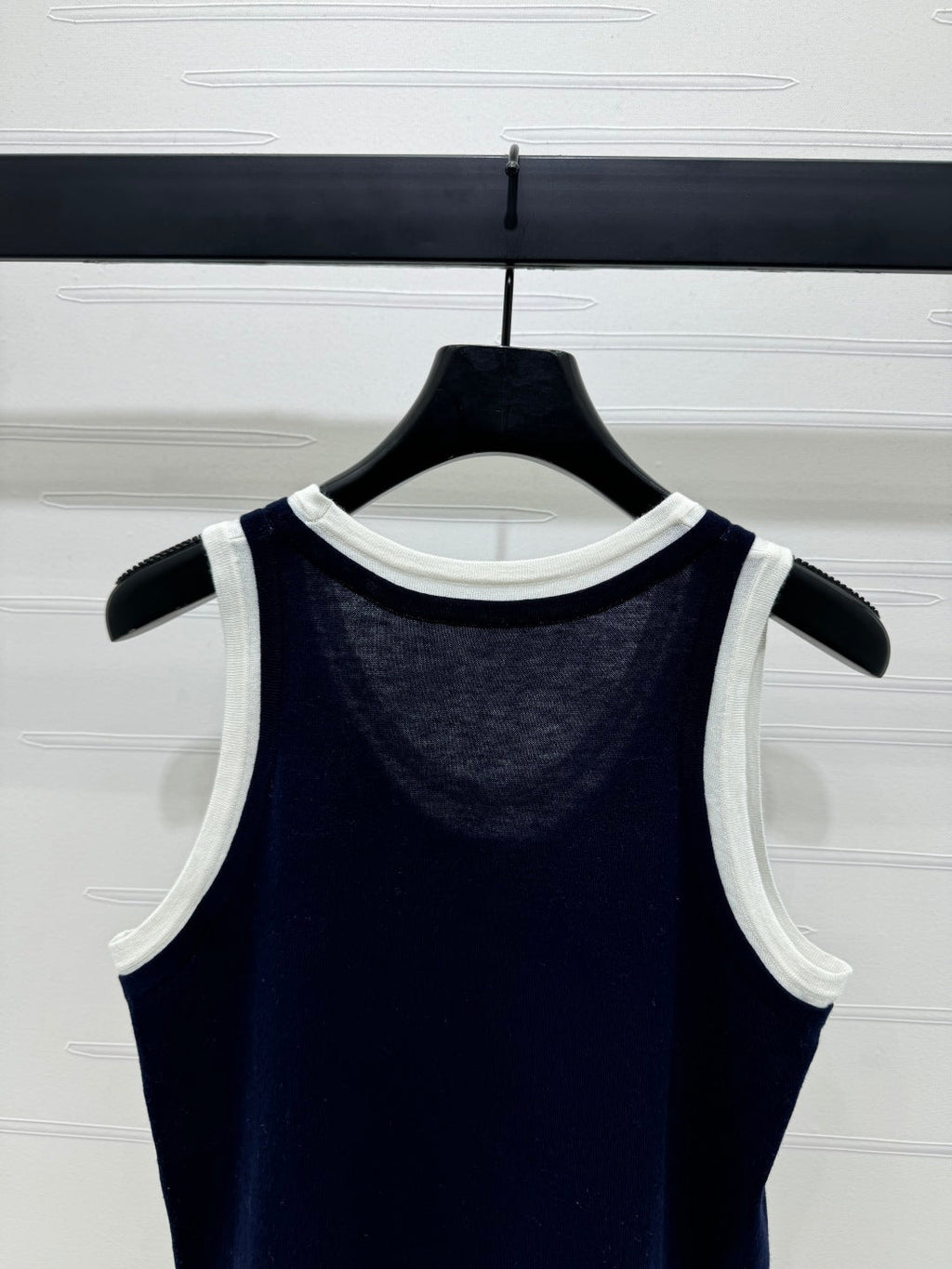 MIUMIU SLEEVELESS TOP 269403