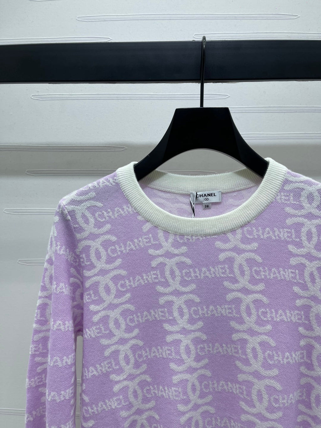CHANEL 25S SWEATER STYLE 185