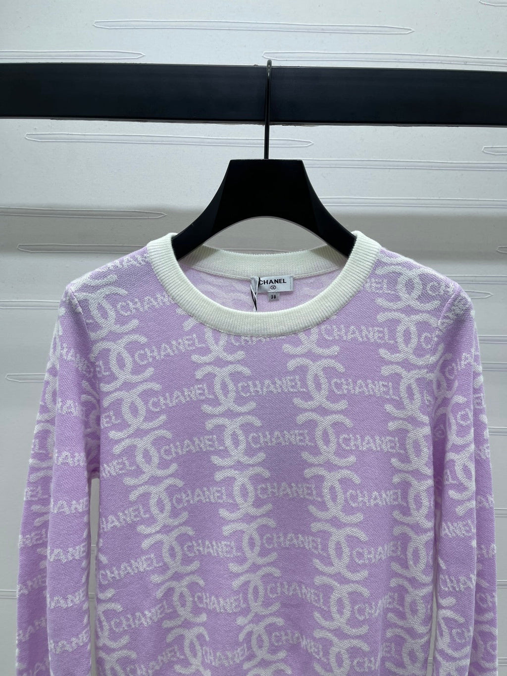 CHANEL 25S SWEATER STYLE 185