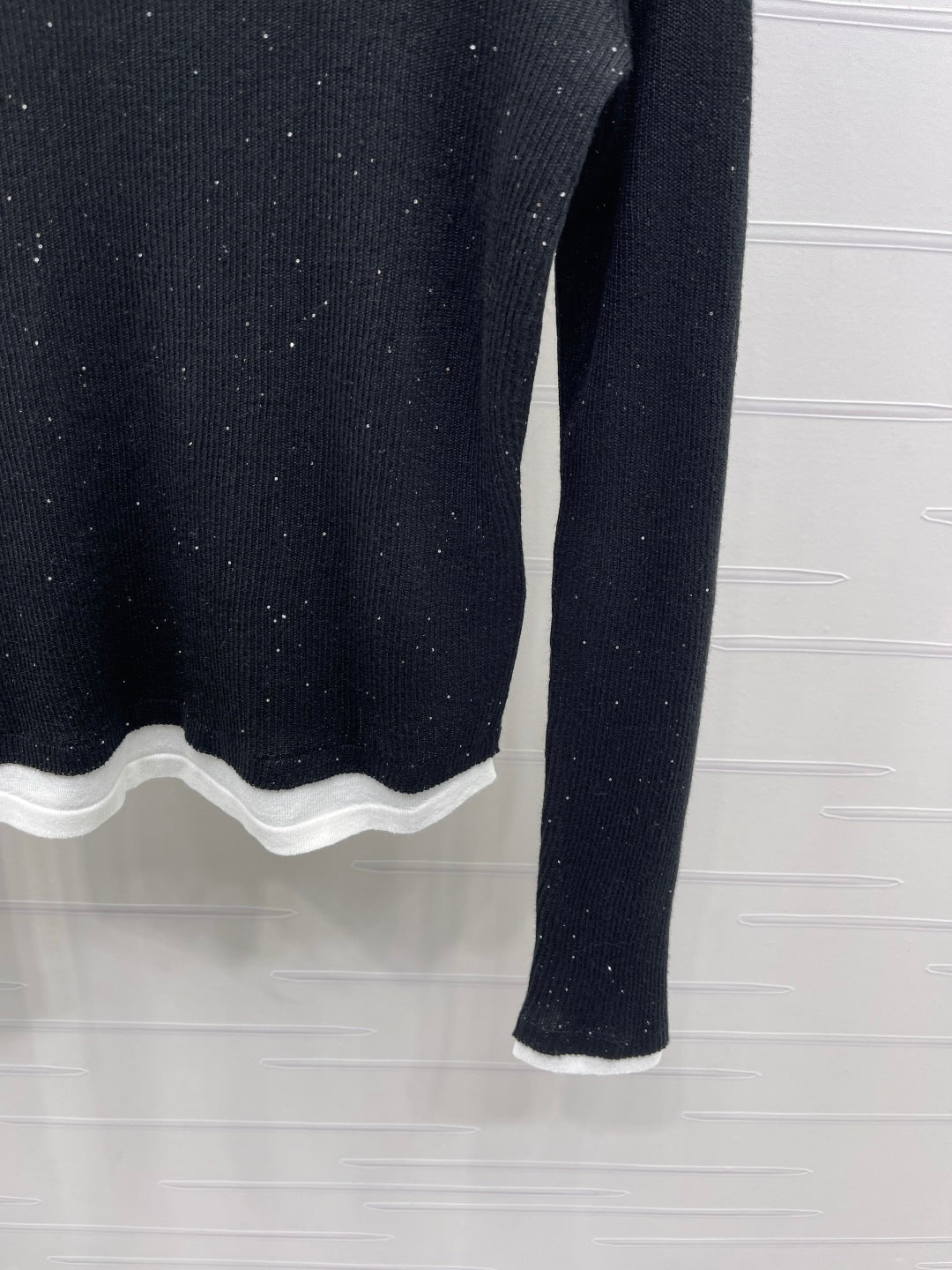 CHANEL 25S SWEATER STYLE 209
