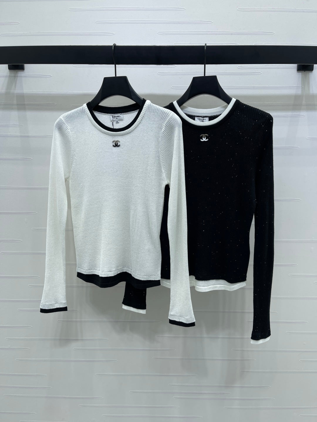 CHANEL 25S SWEATER STYLE 208
