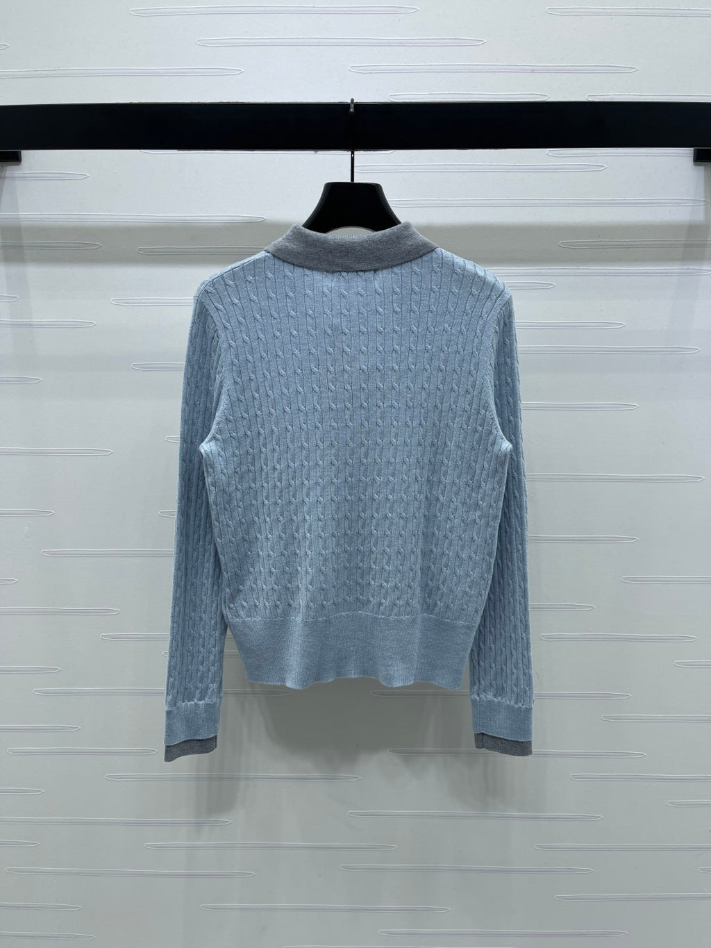 MIUMIU CARDIGAN STYLE 465
