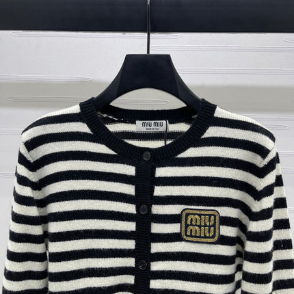 MIUMIU CARDIGAN STYLE 458