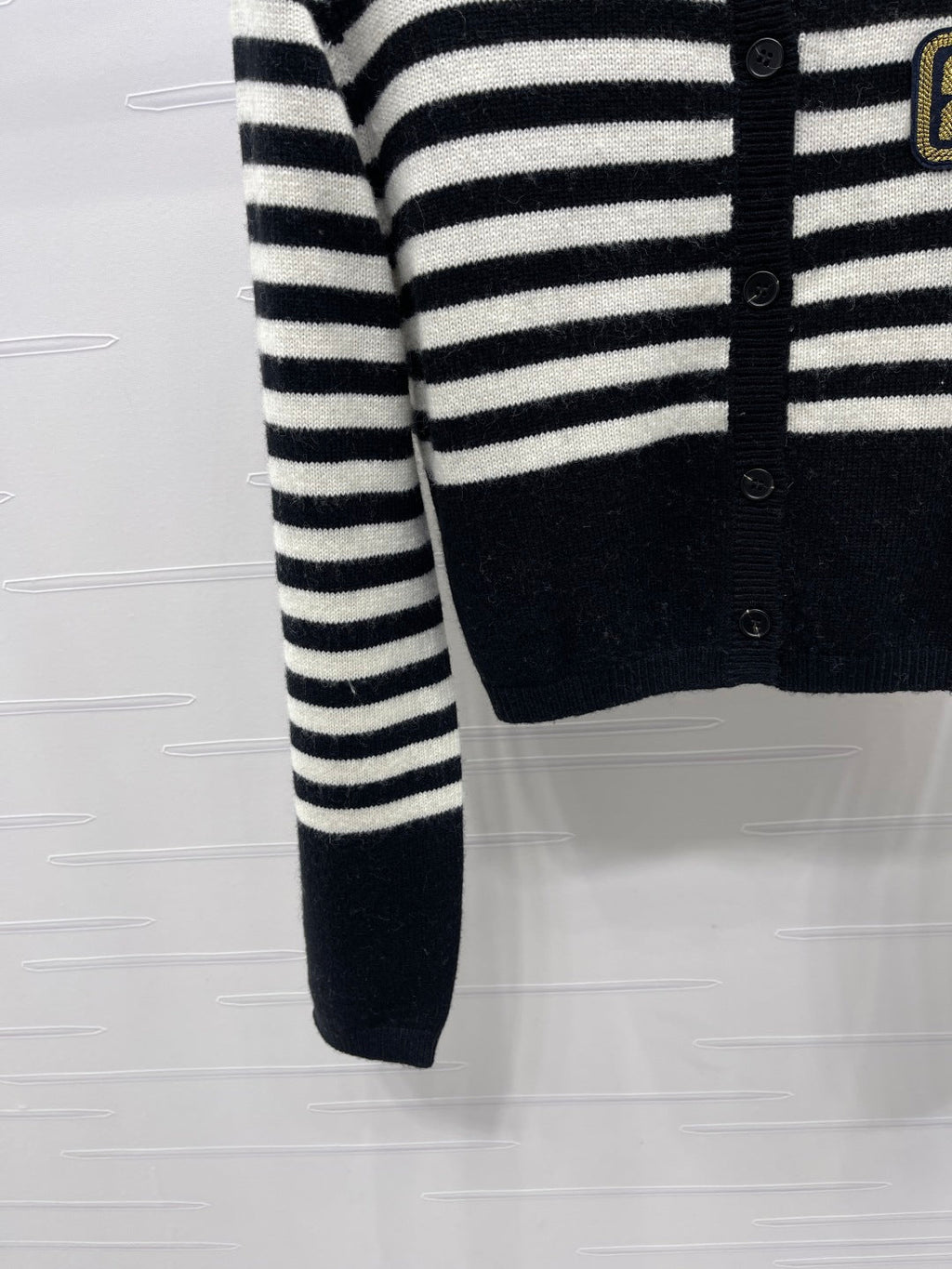 MIUMIU CARDIGAN STYLE 458